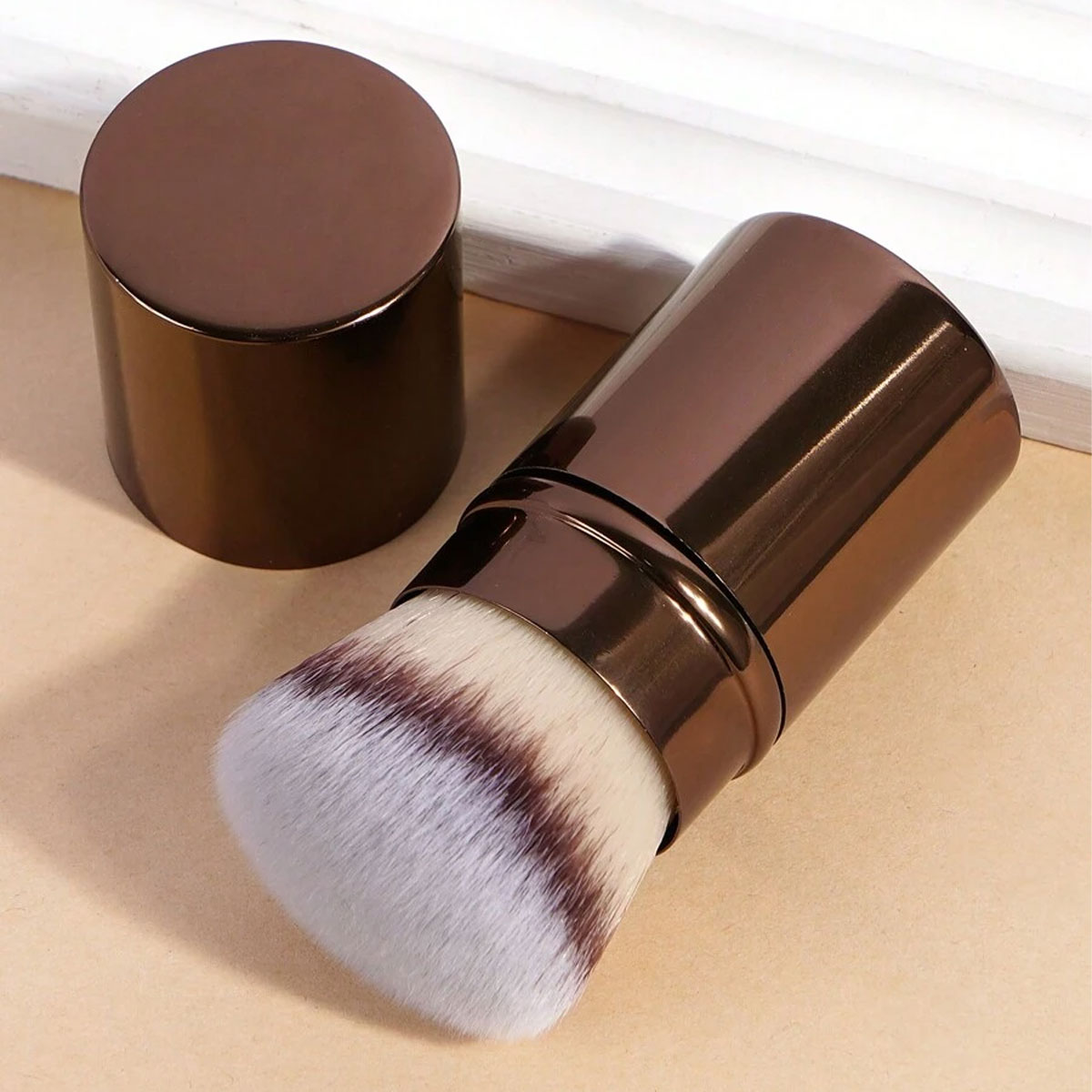 Makeup Brush Set - 1pc プロフェッショナルフェイス格納式メイクブラシ、チークブラシファンデーションブラシルースパウダーブラシ人工毛超ソフト Doundat