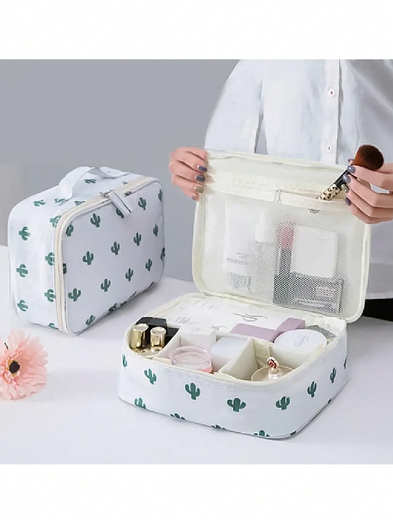 Beauty Bag Makeup - 1 個サボテンプリント防水化粧品バッグポータブルハンドヘルド旅行化粧品収納ウォッシュオーガナイザーケース