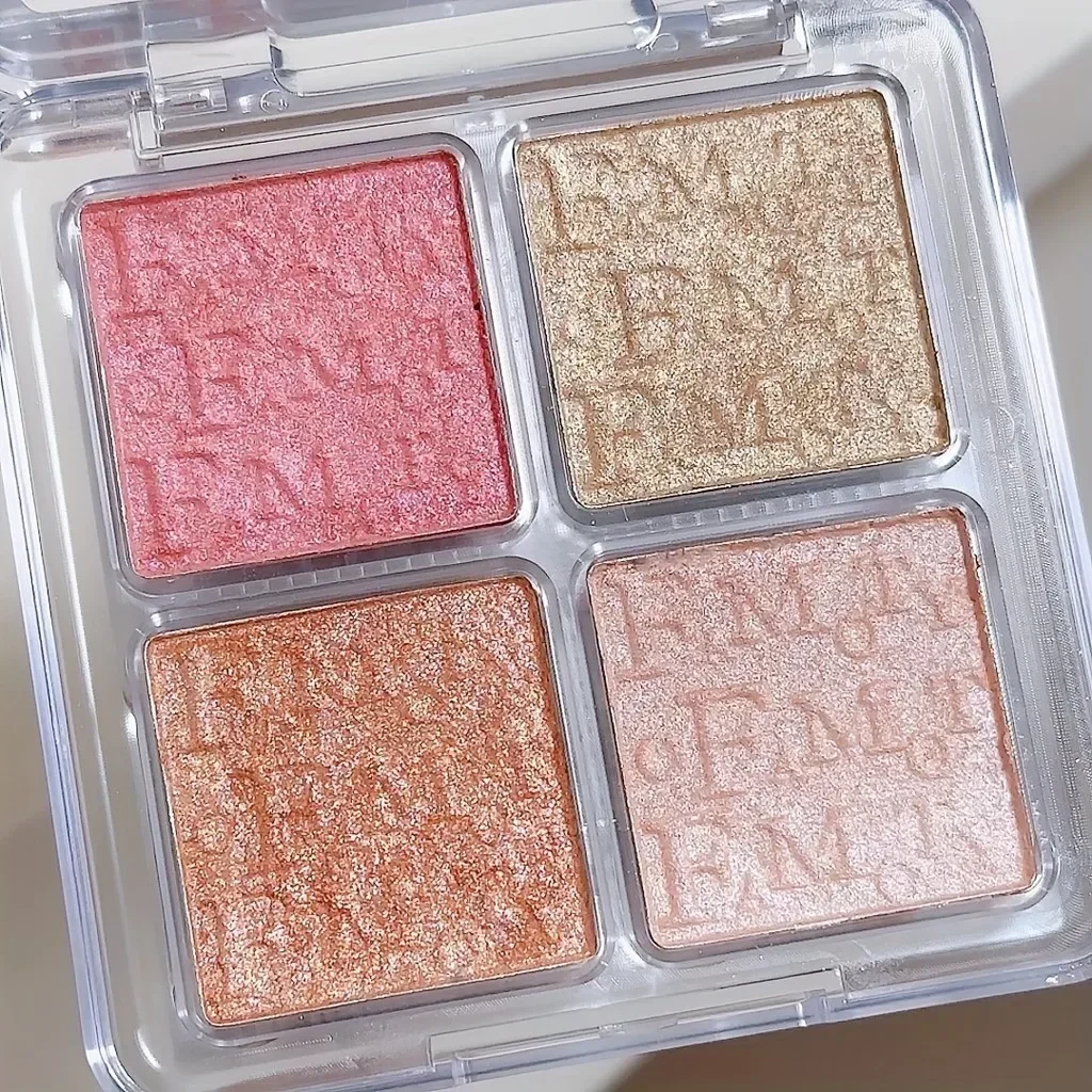 FAMOTY ダイヤモンドブロンザーハイライターコンターリン - Highlighter Bronzer Palette のレビューと価格