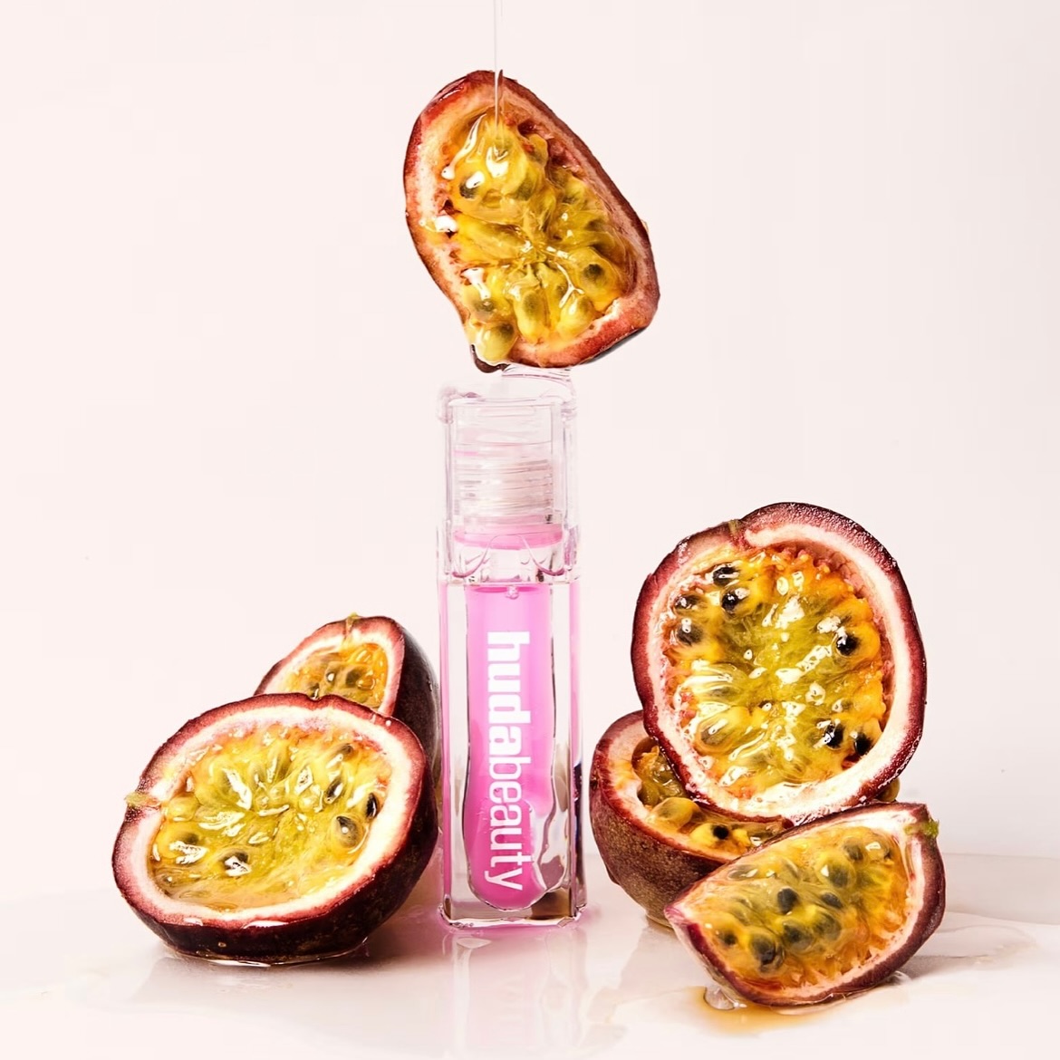 Huda Beauty フォーフィラー シャイニー ノンステ - Beauty Huda Makeup のレビューと価格